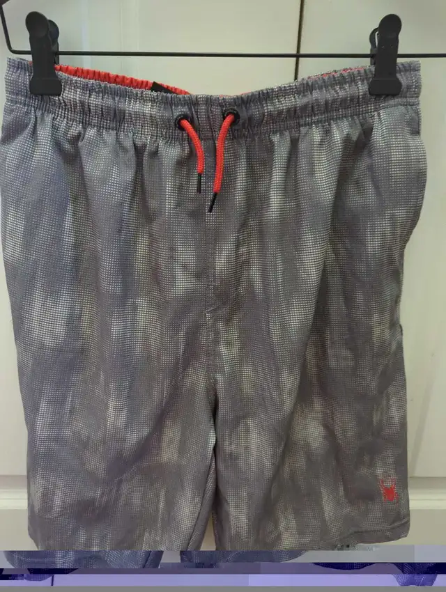 New Boys Spider 2 Pieces Swimming Suit Size XL in Kids & Youth in Calgary - Image 4