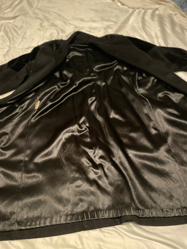 Black coat in Women's - Tops & Outerwear in St. Albert - Image 2