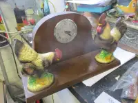 1950s HEN ROOSTER ELECTRIC CLOCK $20 WORKS FINE A FEW CHIPS