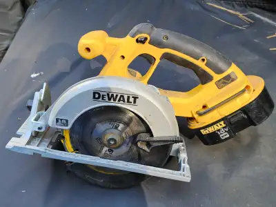 DeWalt DC390, 18V 4.5" Cordless Circular Saw XRP Series W Blade, View more