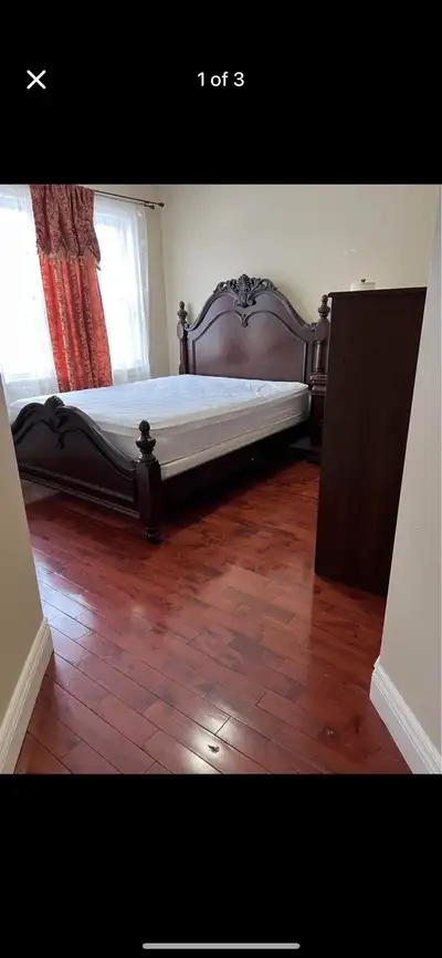 Bright and cozy bedroom for rent on a 3 bedroom townhouse. Shared kitchen and bath. Includes: Heat/...