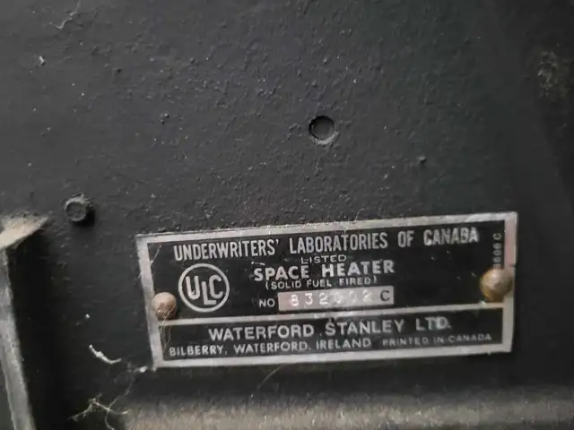 Waterford Woodstove  in Fireplace & Firewood in Ottawa - Image 6