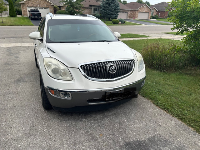 2010 Buick enclave in Cars & Trucks in Norfolk County