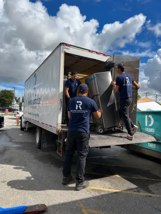 LOCAL MOVERS 461891367475630080