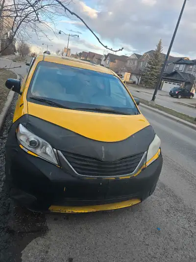 Inspection valid until January 2026 Winter tires are good Engine and transmission is working well Po...
