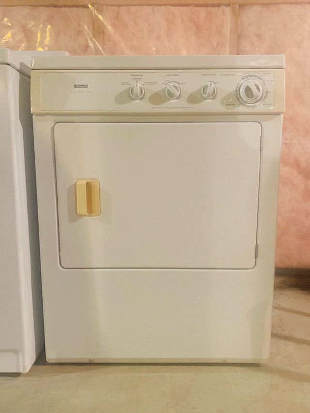 Kenmore dryer in Washers & Dryers in Thunder Bay
