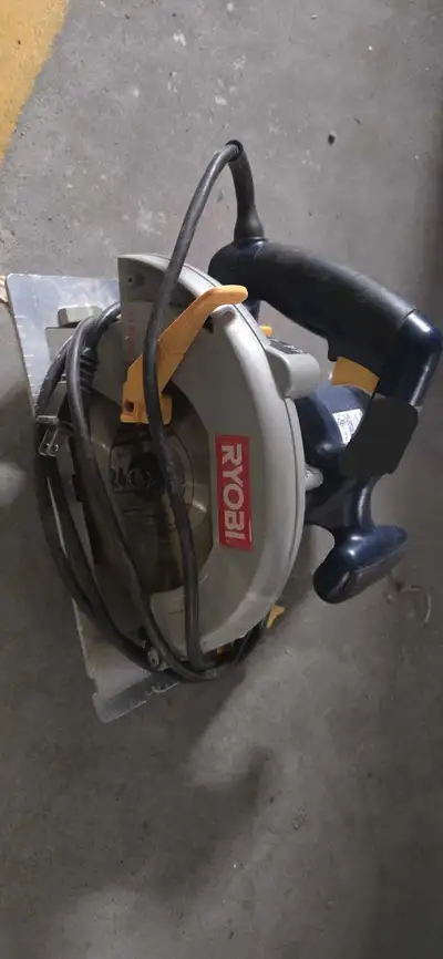 Ryobi Skillsaw in good condition. Blade is sharp-$40 Mastercraft with lazer guide-$50 Craftsmen mite...