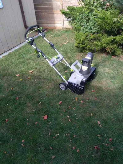 Electric Snow Blower, New, View more
