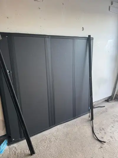 Brand new never used Came off the Ford F150 2025 5.5in