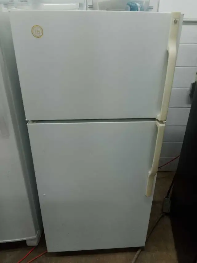 cheap fridges $120 each  in Refrigerators in Kitchener / Waterloo - Image 10
