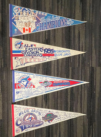  Toronto Blue Jays vintage banners in excellent condition $200 