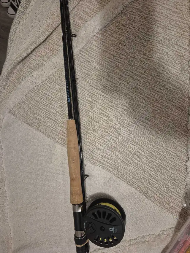 Superfly Fly Rod and Reel in Fishing, Camping & Outdoors in Owen Sound - Image 2