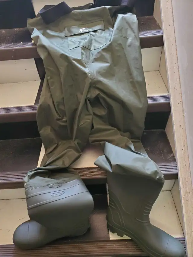 chest waders in Hobbies & Crafts in Calgary - Image 5