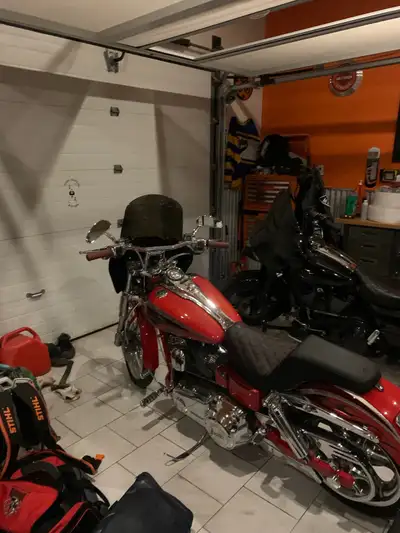 Emaculate condition under 10k miles. All stock with cosmetic upgrades. Bitwell grips and 8” bars. Th...