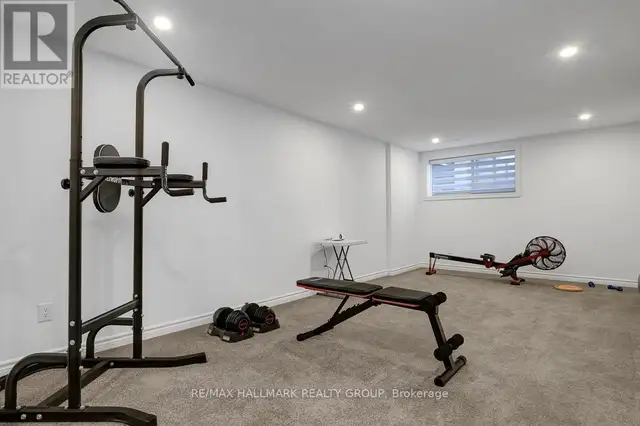 Weider Select-A-Weight Adjustable 50 Pound Dumbbell Weights in Exercise Equipment in Ottawa - Image 3