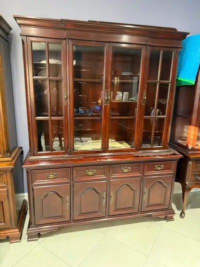 Gibbard Canadian Legacy Mahogany Buffett and Buffet Top, View more