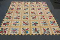 Stunning king hand made flowered patch quilt