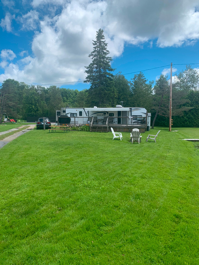 2014 Salem 36 F Trailer on Park site in Park Models in Kawartha Lakes