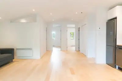 appartement 4 1/2 et demi à louer lumineux et tranquille