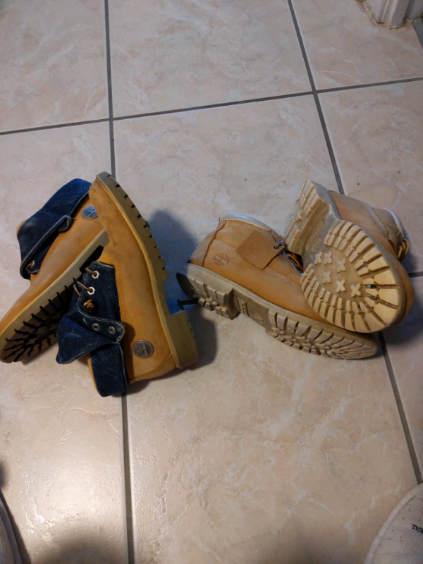 Women Timberland shoes in Women's - Shoes in City of Toronto - Image 3