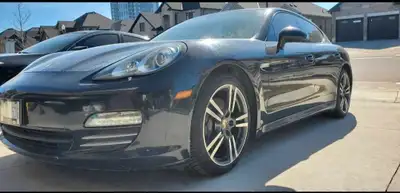 2012 Porsche Panamera 4 | AWD | SUNROOF | NAVIGATION | CERTIFIED *** If you see this ad IT'S AVAILAB...