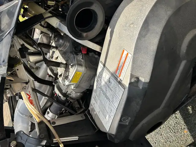 2004 SKI-DOO Rotax 600 H.O. RENEGADE FOR SALE in Snowmobiles in St. John's - Image 8