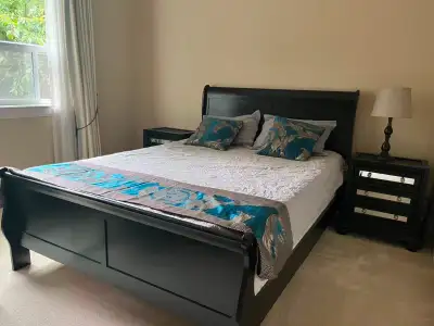 Apartment for rent in house side