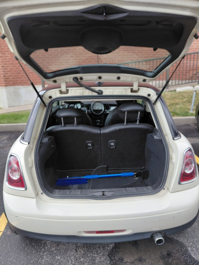2013 Mini Cooper en très bon état — photo 3