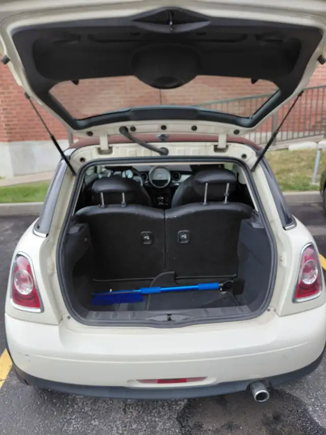 2013 Mini Cooper in very good condition504926069452984322