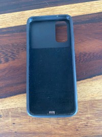 Auxiliary battery case for Samsung galaxy s20. Works great