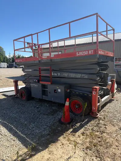 Skyjack SJ9250 RT Full-size rough-terrain scissor lift Around 50 feet maximum working height diesel...
