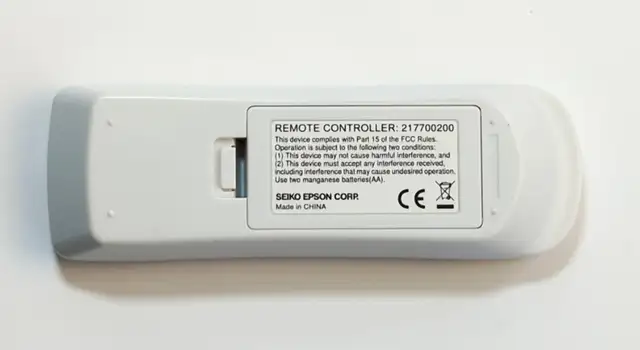 Epson Projector Remote Controller 217700200 For Epson H796A in Video & TV Accessories in City of Toronto - Image 7