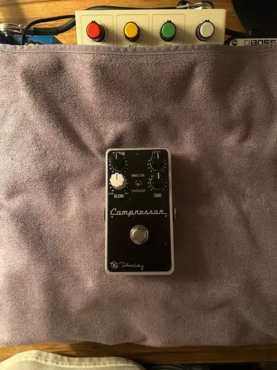 Keeley Compressor +, View more