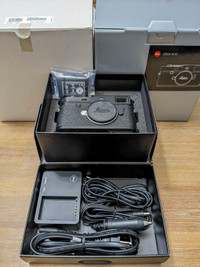 Like New Leica M10 Digital Rangefinder Camera (Black)