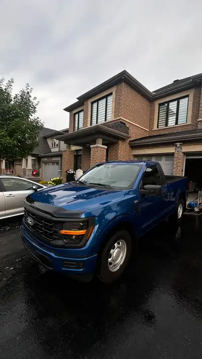 Very are spec, and hard to find. 10 spd auto transmission, coyote 5.0 v8, 4x4, and short bed. Dealer...