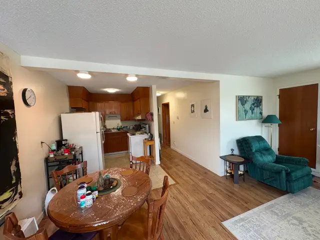 Room for Rent (Roommate) in Room Rentals & Roommates in Regina - Image 7