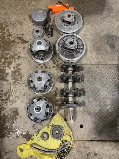 Lot’s of parts as seen in photos, make a reasonable offer for the things you want. More info availab...