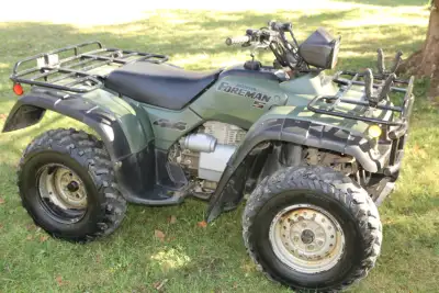 1999 Honda Foreman 450 4x4 (Have Ownership). Body in excellent condition. ALL ORIGINAL PARTS in exce...
