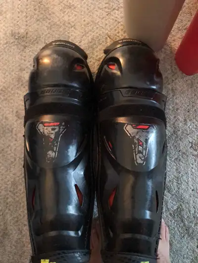 14 inch Bauer vapor shin guards , View more