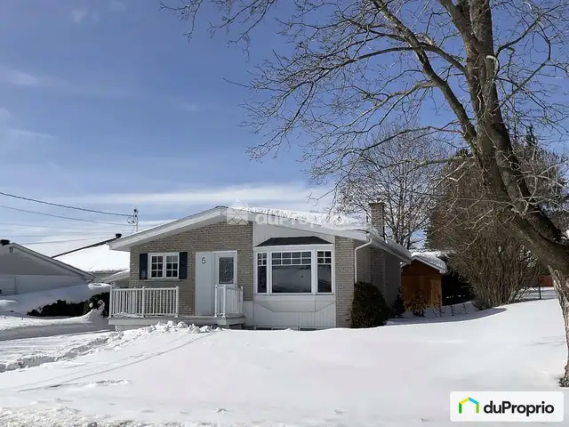 Maison à vendre 4 chambre 2 salles de bain in Houses for Sale in Laurentides - Image 3