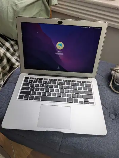 MacBook Air 13" - 2018 works great, View more
