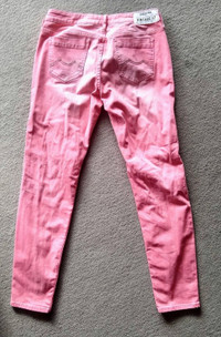 Chevignon brand new women's pink jeans