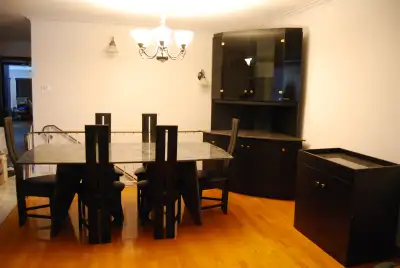 Superbe table en granit d'Égypte, vaissellier, désserte, chaises, View more