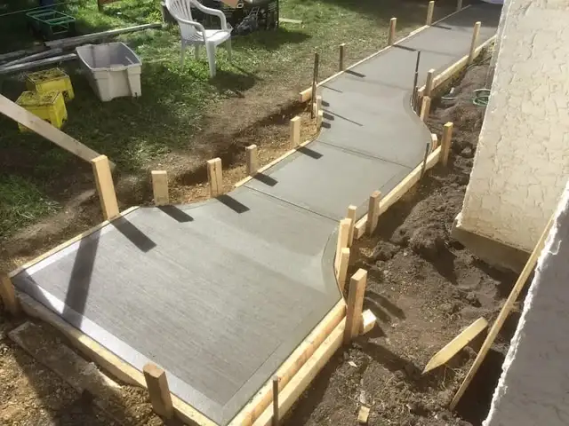 Concrete, Concrete, Heated Driveway, Interlock, Patio 647492641862863710579970121