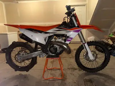 Bike has absolutely no issues Reason for selling: want something bigger Comes with brand new dirt ti...