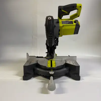 Used Ryobi TS1144 Compound Miter Saw in tested working condition. Features: - 7-1/4 inch (184 mm) bl...