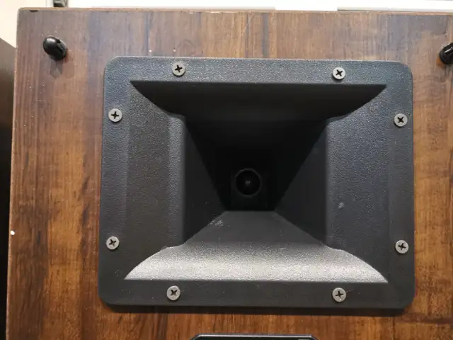 pair of sansui speakers model S-61c in Speakers in Mississauga / Peel Region - Image 7