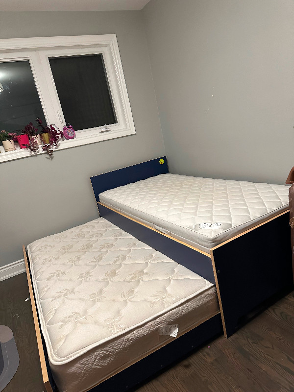 Bed for two in Beds & Mattresses in Mississauga / Peel Region - Image 2