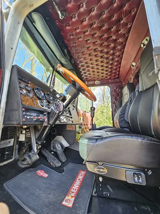 1990 kenworth w900 007limited Edition financing available  in Heavy Trucks in Winnipeg - Image 8