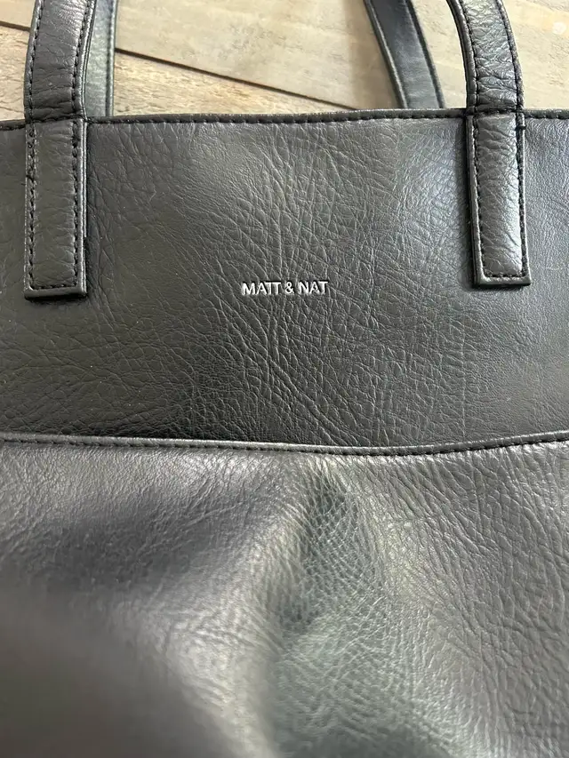 Nat and Matt Vegan Leather Tote63235066770819121